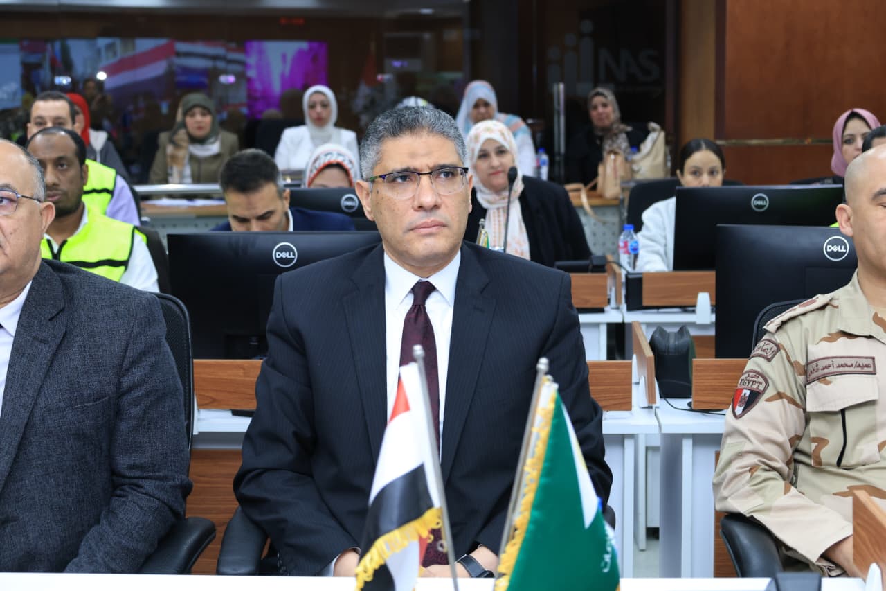 محافظ الجيزة يتابع اعادة المرحلة الاولي